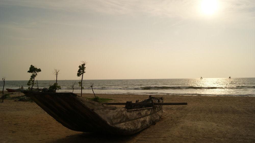 The Cove Hotel Negombo Exterior foto