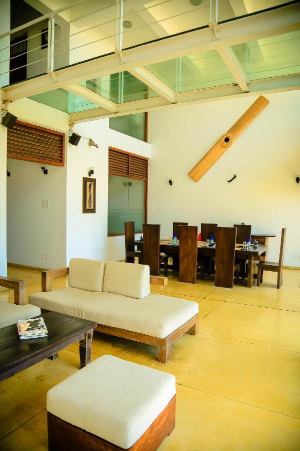 The Cove Hotel Negombo Exterior foto