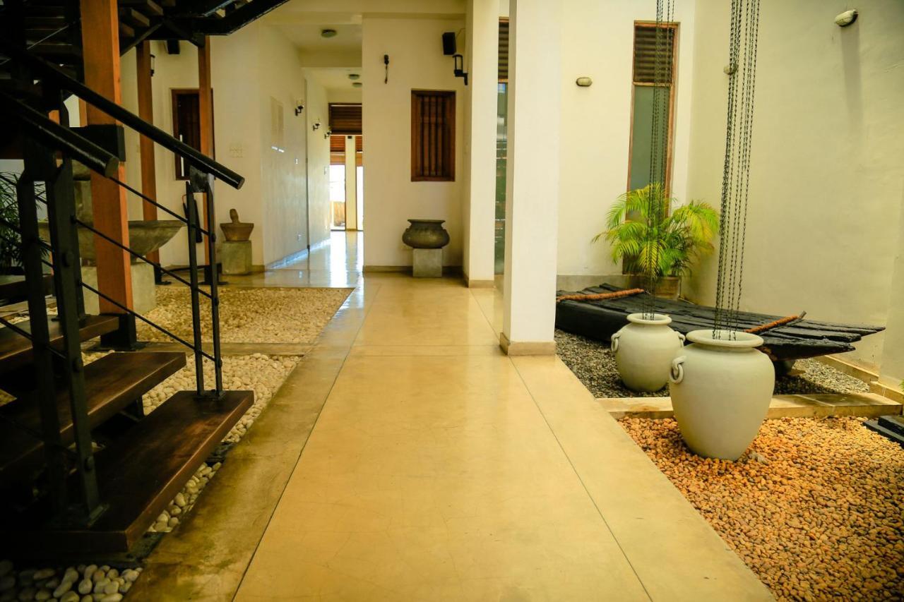 The Cove Hotel Negombo Exterior foto